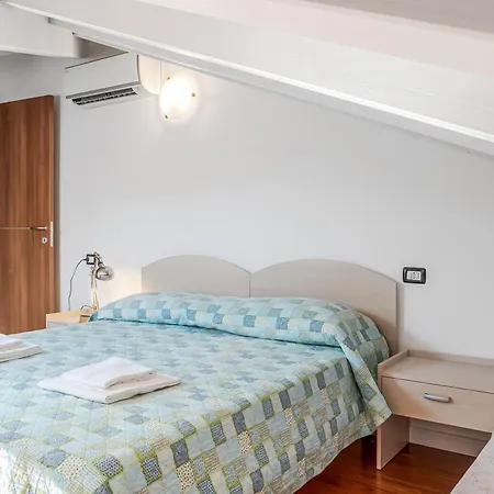Villa Tremezzo تريميتْسّو